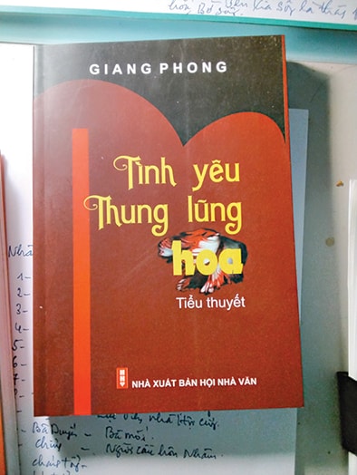 Một thoáng với nhà viết kịch Giang Phong