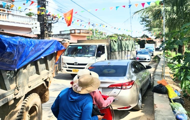 Dự án cầu Đập Tràn Quan Sơn - huyện Mỹ Đức (Hà Nội) thi công, những vấn đề bất cập cơ quan chức năng nên xem xét