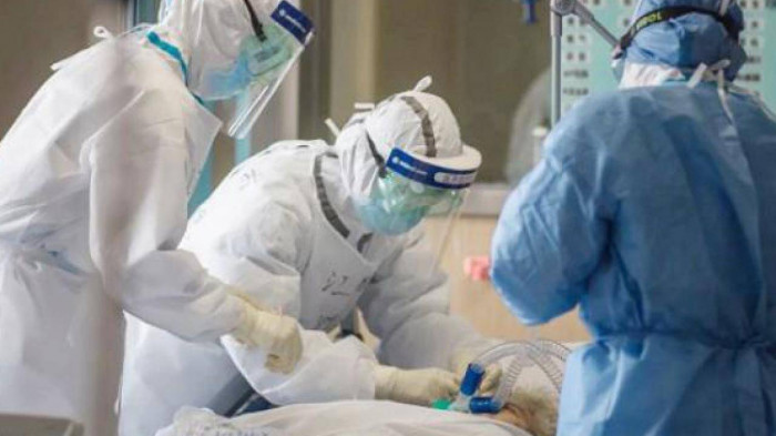 Bắc Giang thêm 4 bác sĩ, nhân viên y tế nhiễm Covid-19, bệnh viện quá tải 1