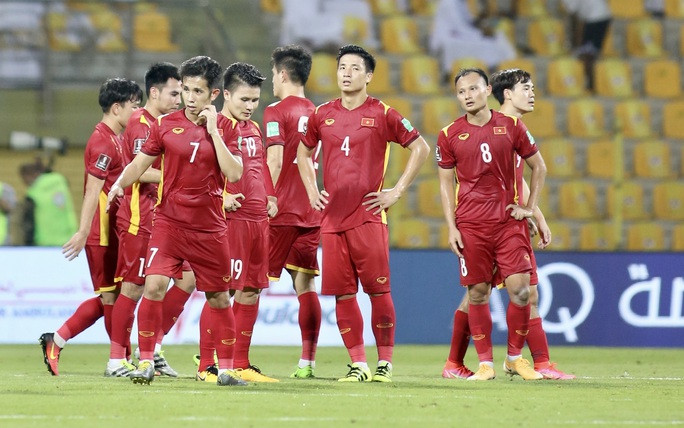 3 cầu thủ Indonesia dương tính Covid-19, tuyển Việt Nam có thể cách ly 7 ngày - Ảnh 1.