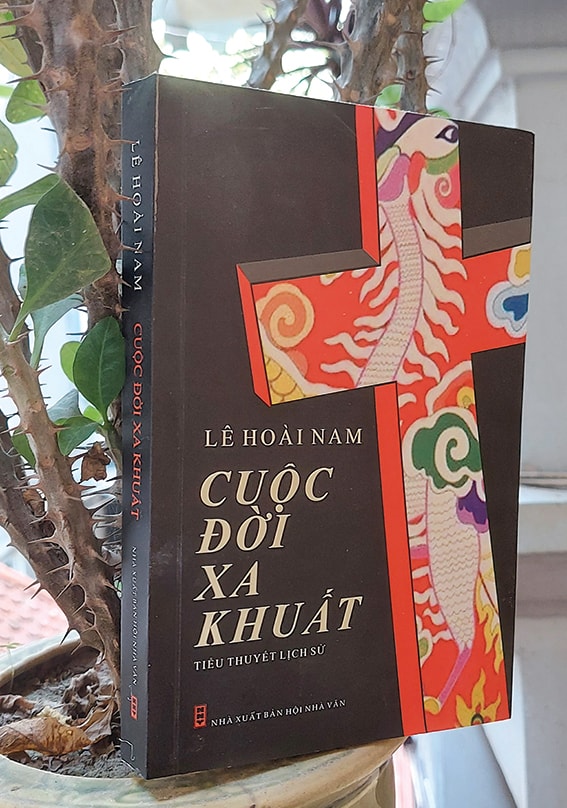 Nhà văn Lê Hoài Nam: Đánh thức ký ức dậy mà viết!