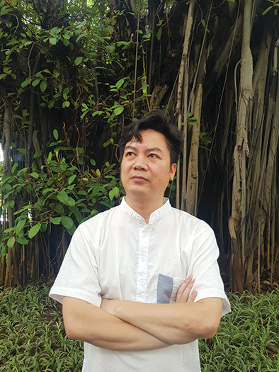 Một phác thảo về Nguyễn Quang Hưng