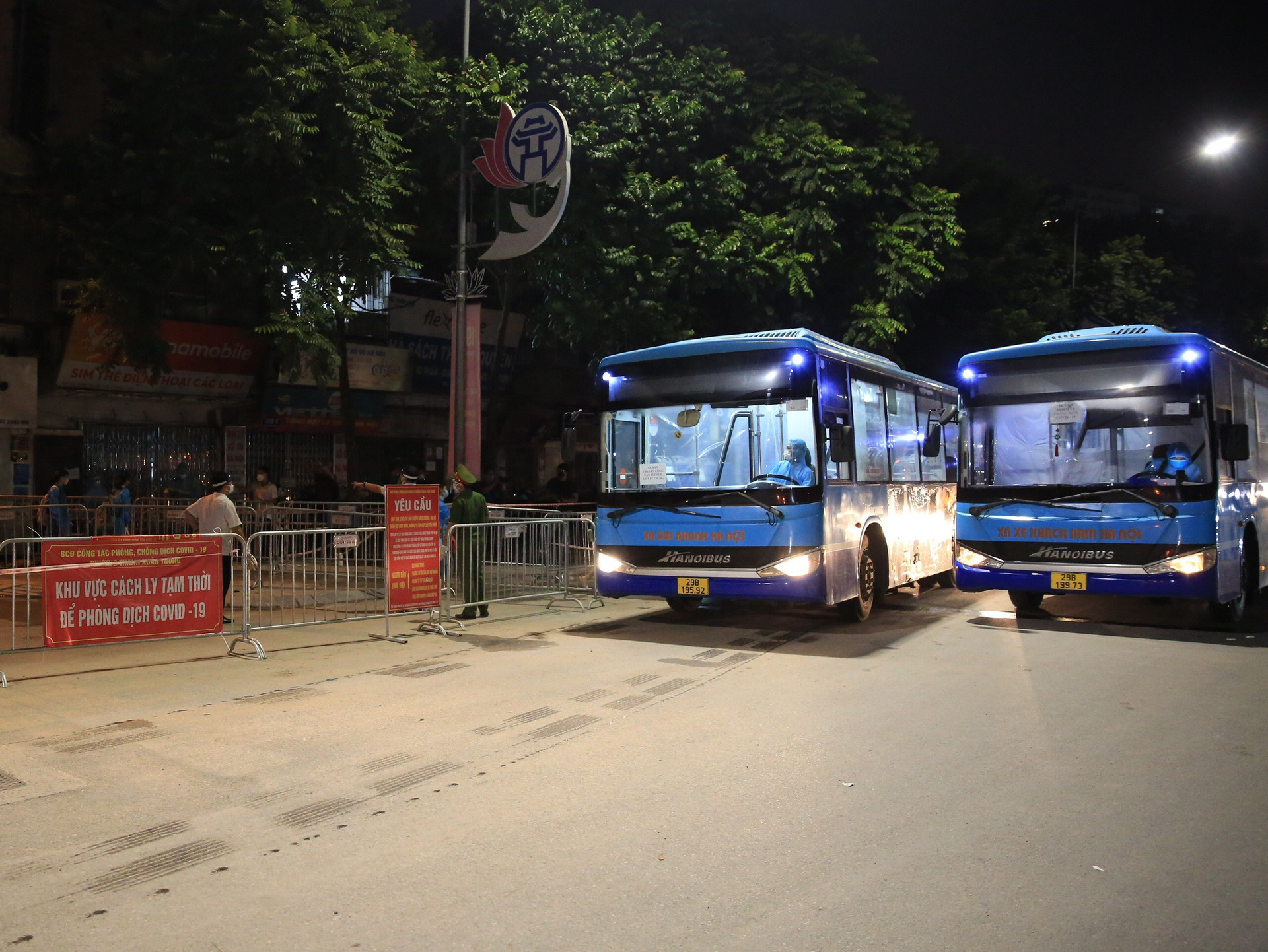 Quận Thanh Xuân (Hà Nội) di dời 1200 người dân để khống chế ổ dịch phường Thanh Xuân Trung
