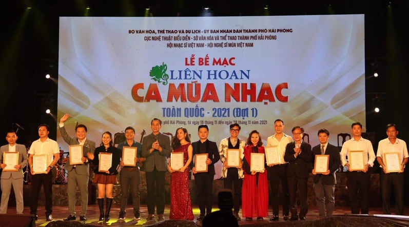 Nhà hát Ca múa nhạc Thăng Long đoạt Huy chương vàng Liên hoan Ca múa nhạc toàn quốc