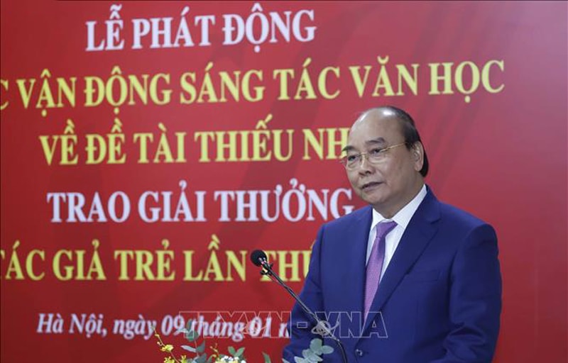 Văn học phải hun đúc ý chí, nghị lực vươn lên của thanh niên, thiếu niên, thiếu nhi, nhi đồng