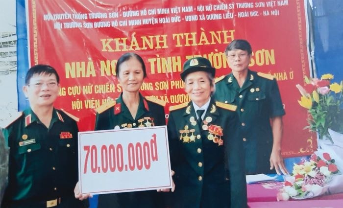 Thầy thuốc ưu tú Trần Thị Thục Oanh và hành trình lan tỏa yêu