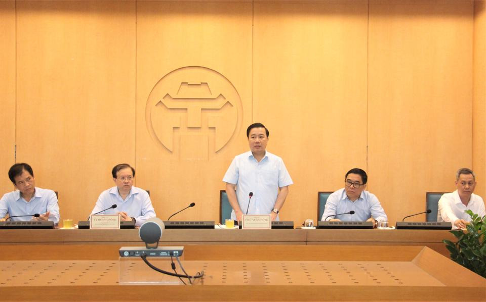 Phó Chủ tịch UBND TP Hà Nội Chử Xuân Dũng kết luận phiên họp.