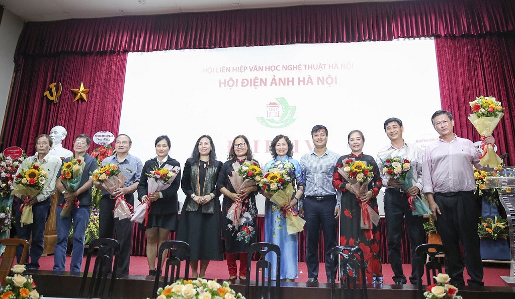 Nhà biên kịch Bành Thi Mai Phương là tân Chủ tịch Hội Điện ảnh Hà Nội