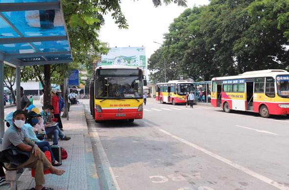 Các tuyến xe buýt trợ giá trên địa bàn TP Hà Nội sẽ vận hành 100% công suất từ ngày 15/7.