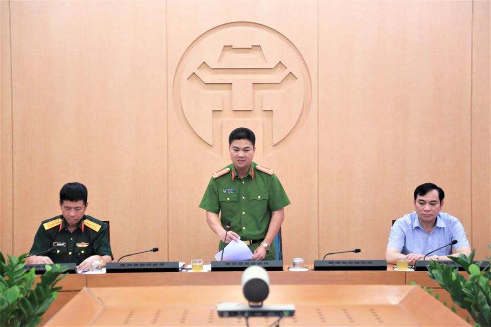 Đại tá Dương Đức Hải – Phó Giám đốc Công an TP Hà Nộibáo cáo tại Hội nghị