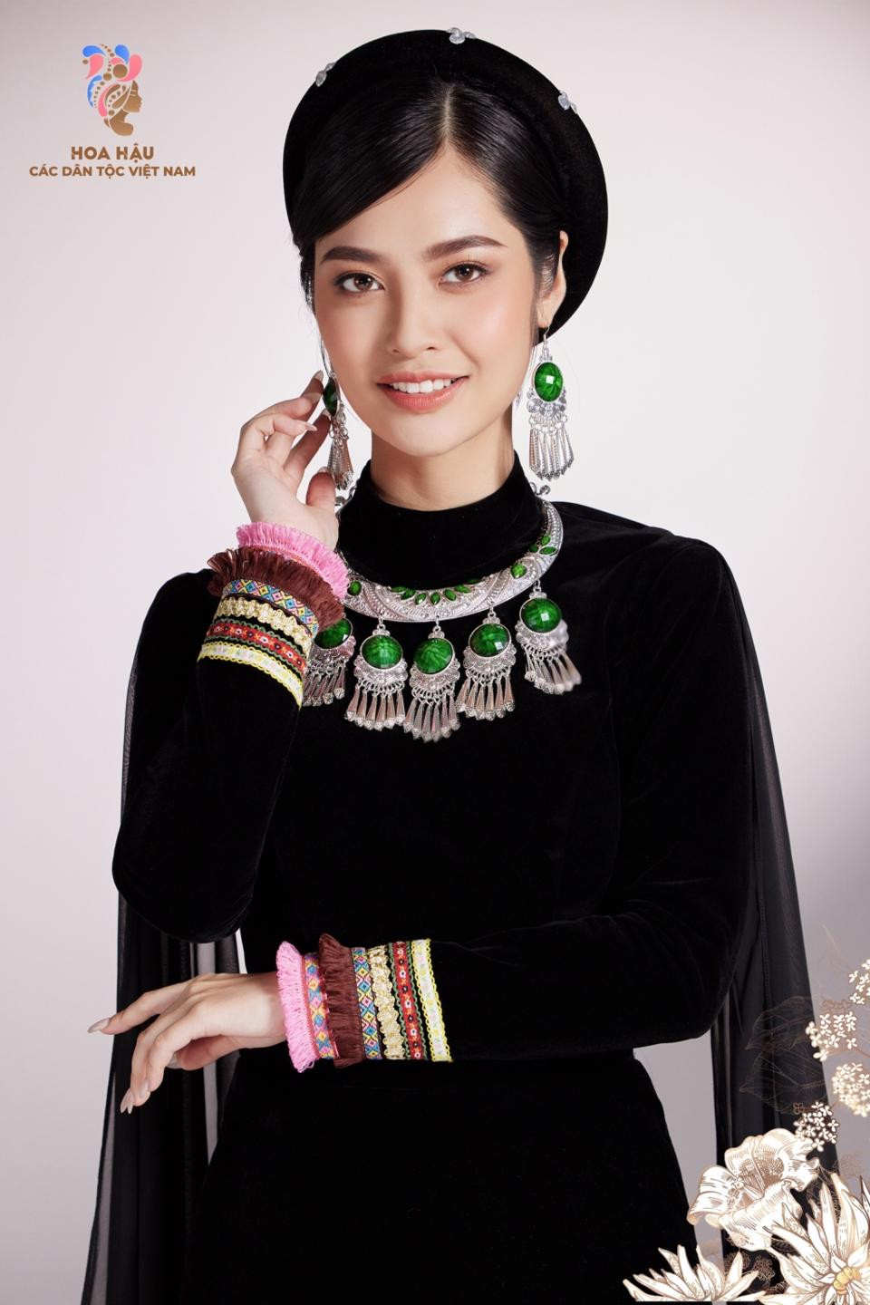 Cô gái Tày đăng quang Hoa hậu các dân tộc Việt Nam - Ảnh 5