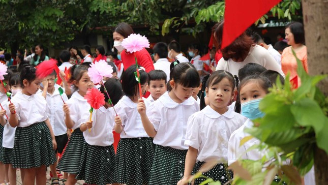 Trường Tiểu học Nam Thành Công khai giảng năm học 2022 - 2023