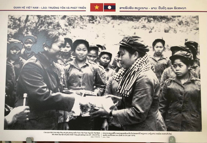 Triển lãm ảnh “Quan hệ Việt Nam - Lào: Trường tồn và Phát triển”