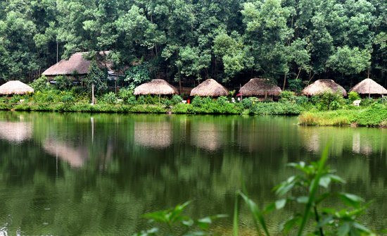 thai-hai-tay-ethnic-village.jpg