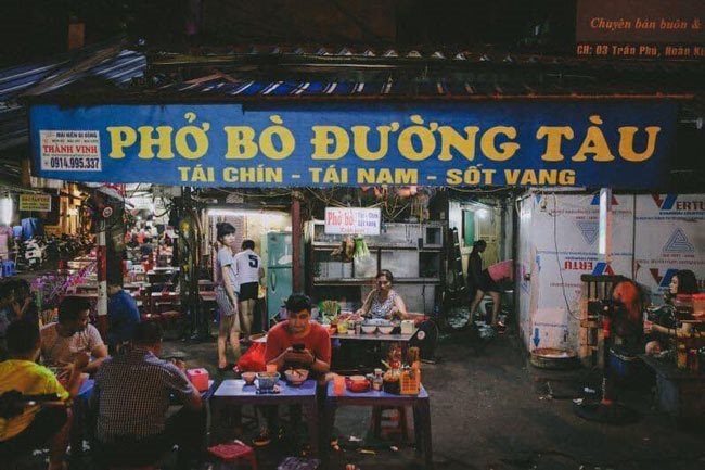 gioi-thieu-pho-duong-tau.jpg