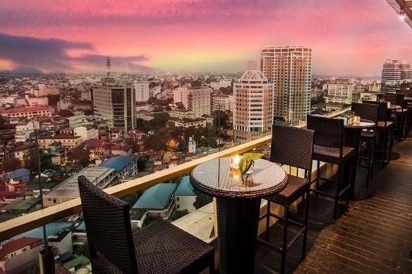 rooftop-bar-ha-noi-15242555(1).jpeg