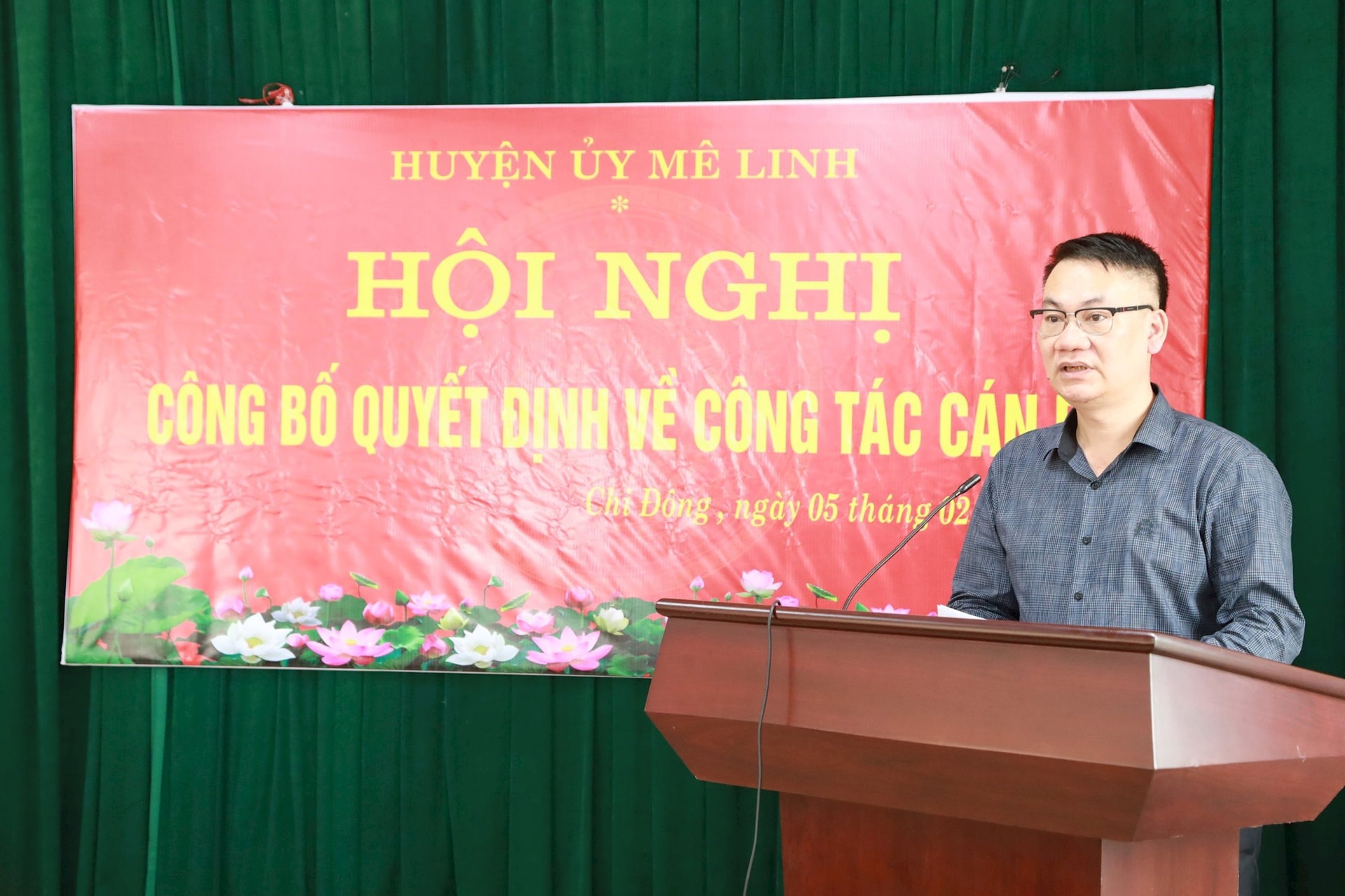 huyen-uy-me-linh.jpg