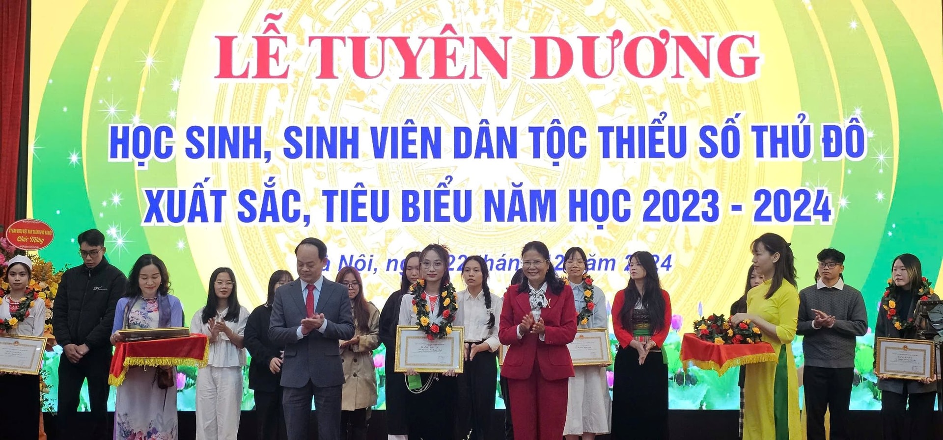 tuyen-duong-1-17348490299189500862.jpg