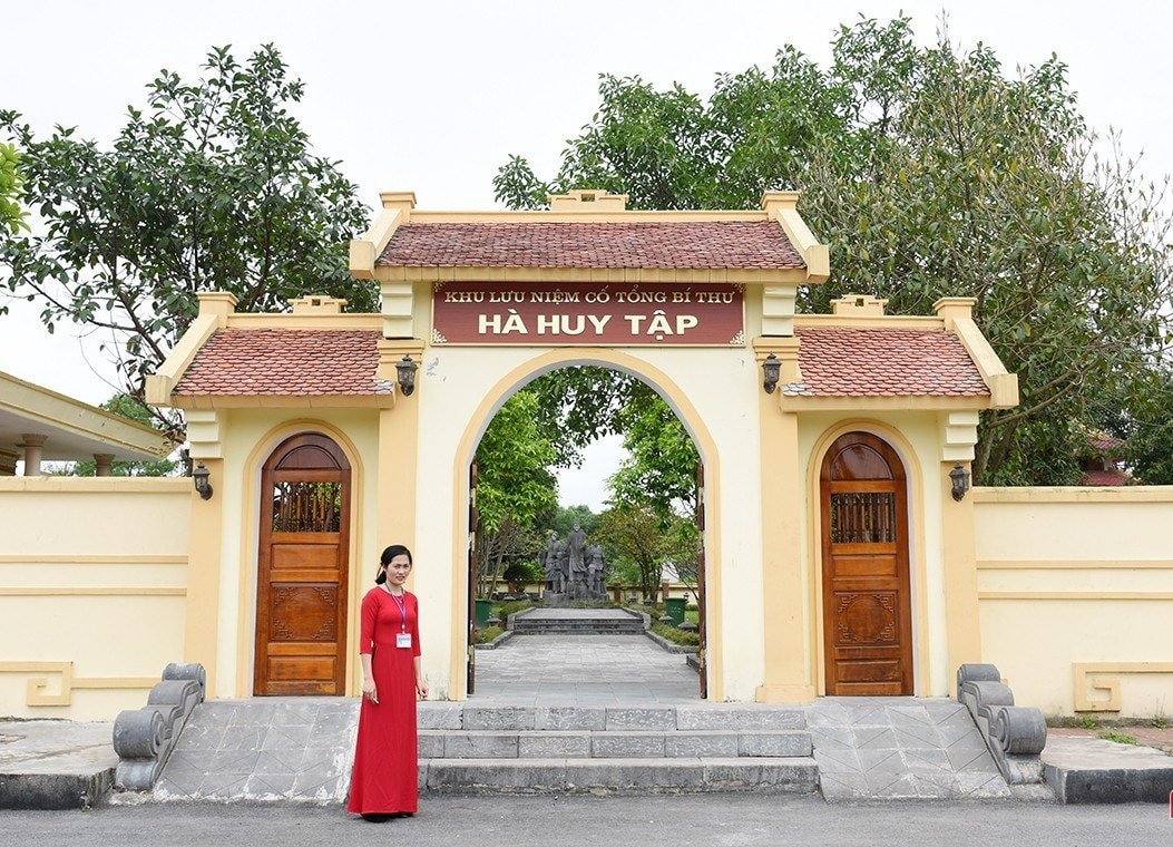 tbt-hahuytap.jpg