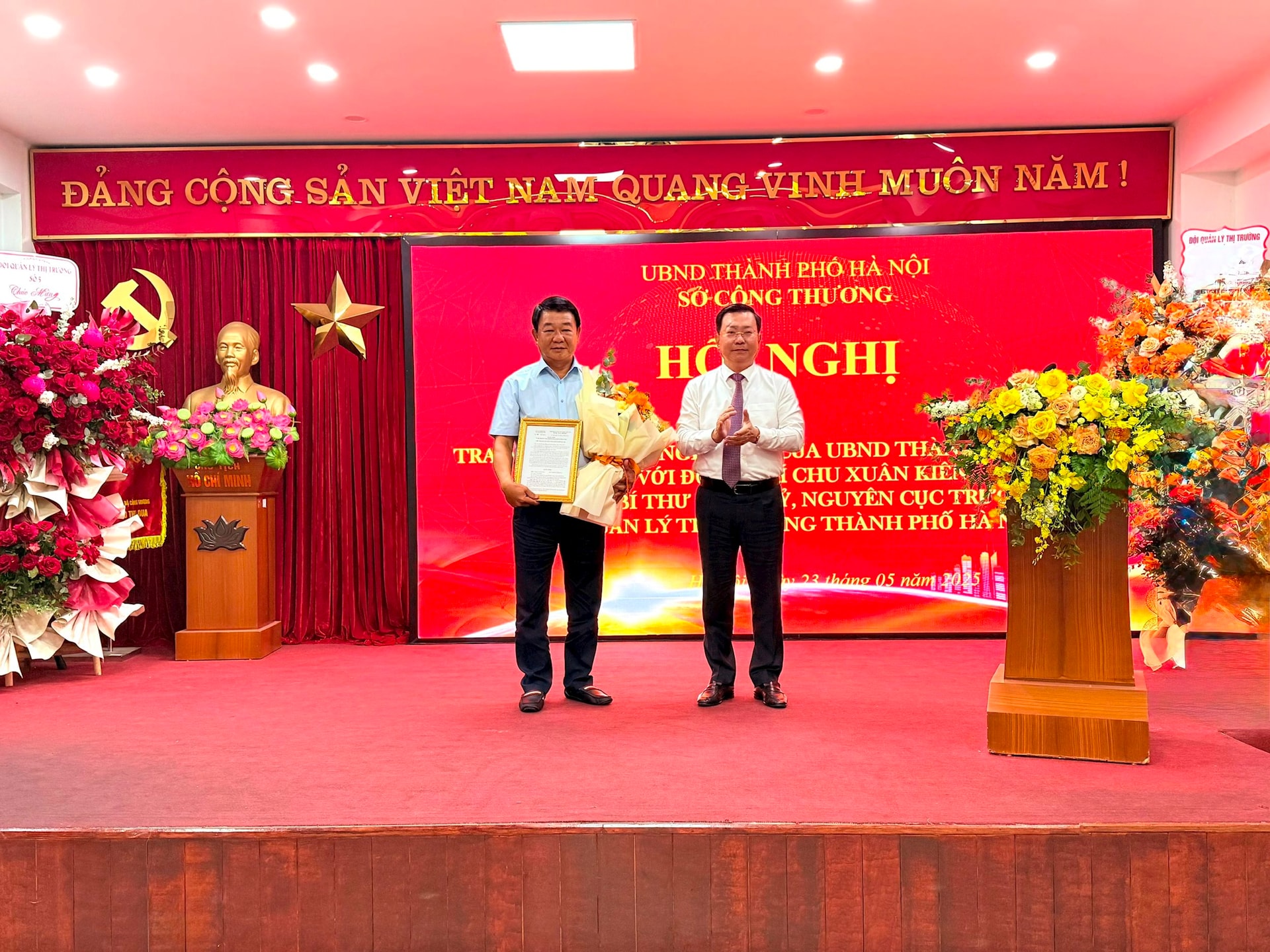 son-cong-thuong-1.jpg
