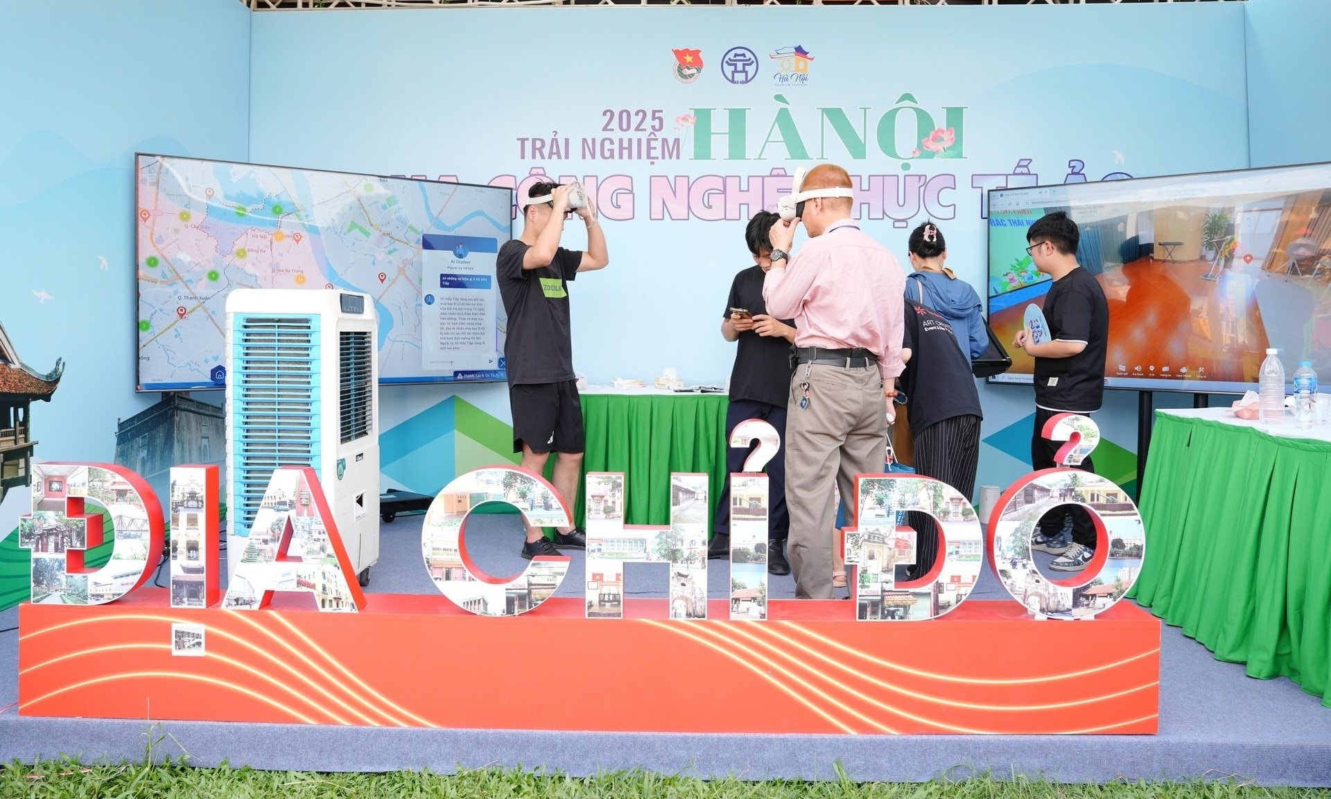du-lich-hanoi.jpg