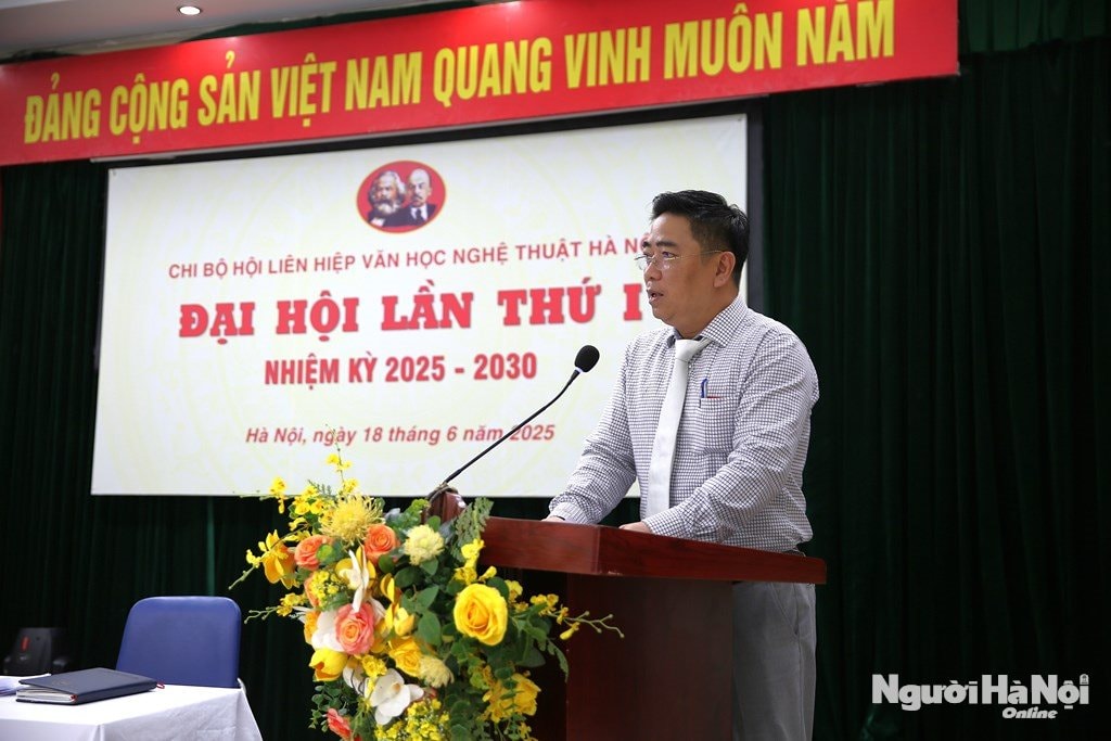 a-tien-huu.jpg