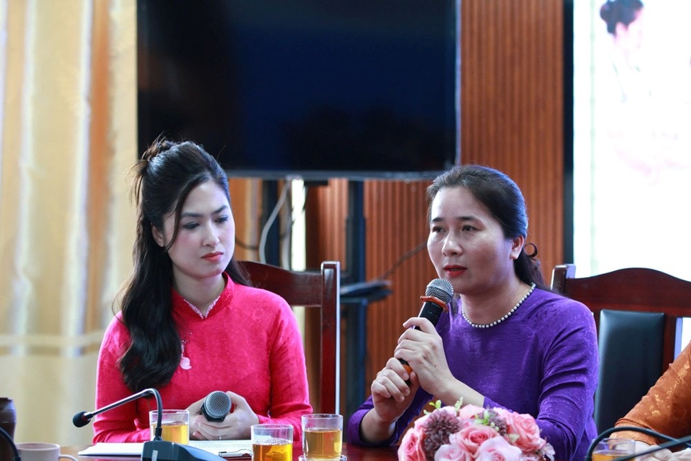 Trực tiếp Giao lưu gương điển hình tiên tiến “Phụ nữ Thủ đô Tự tin - Hội nhập - Kết nối thành công” năm 2025 - ảnh 13