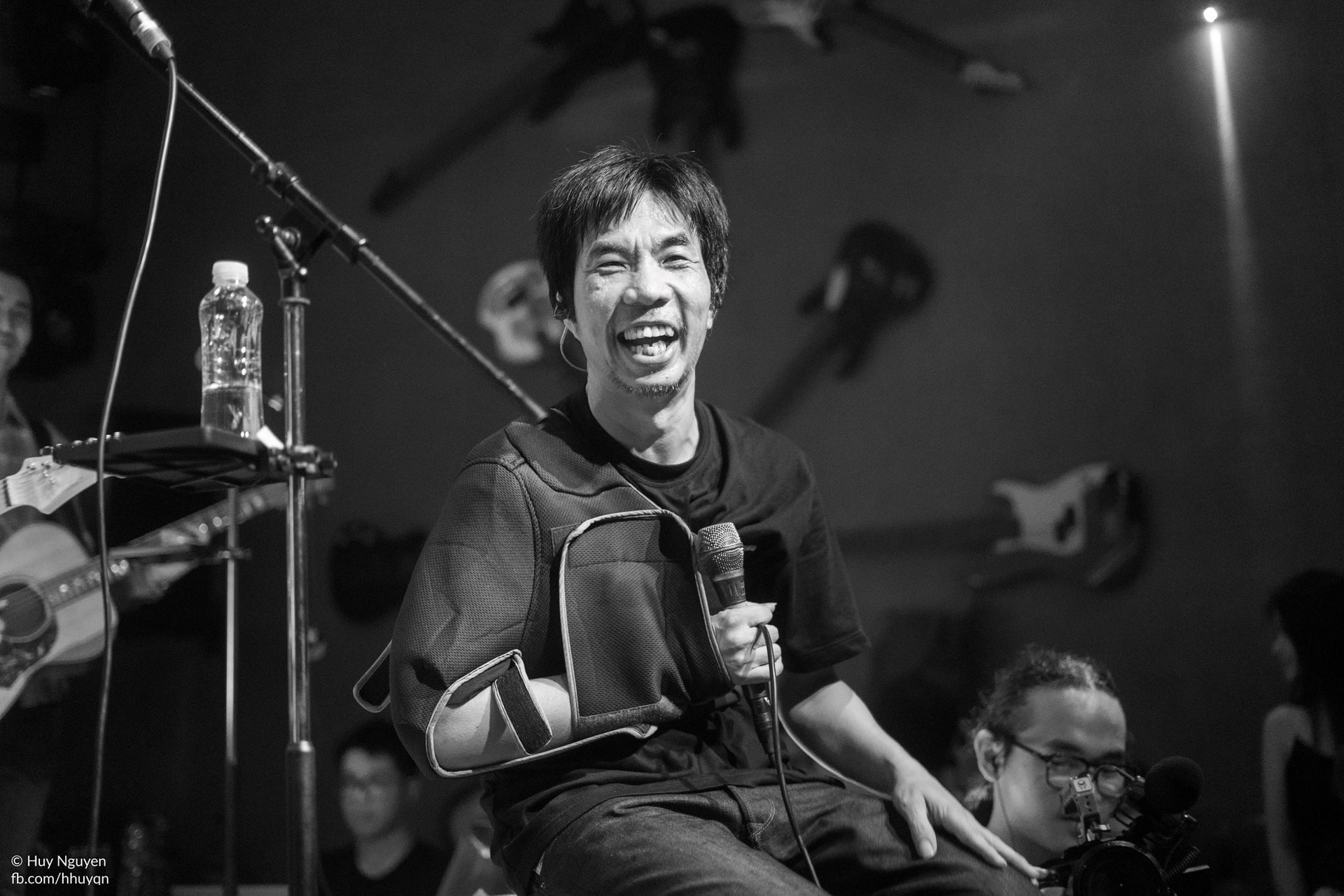 haibot-showdanang.jpg