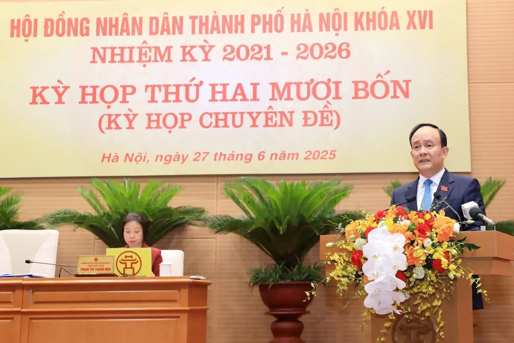 chu-tich-tuan.jpg