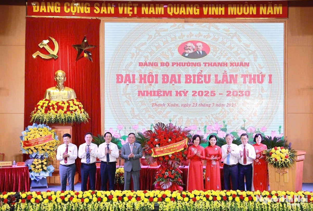 trao-hoa.jpg
