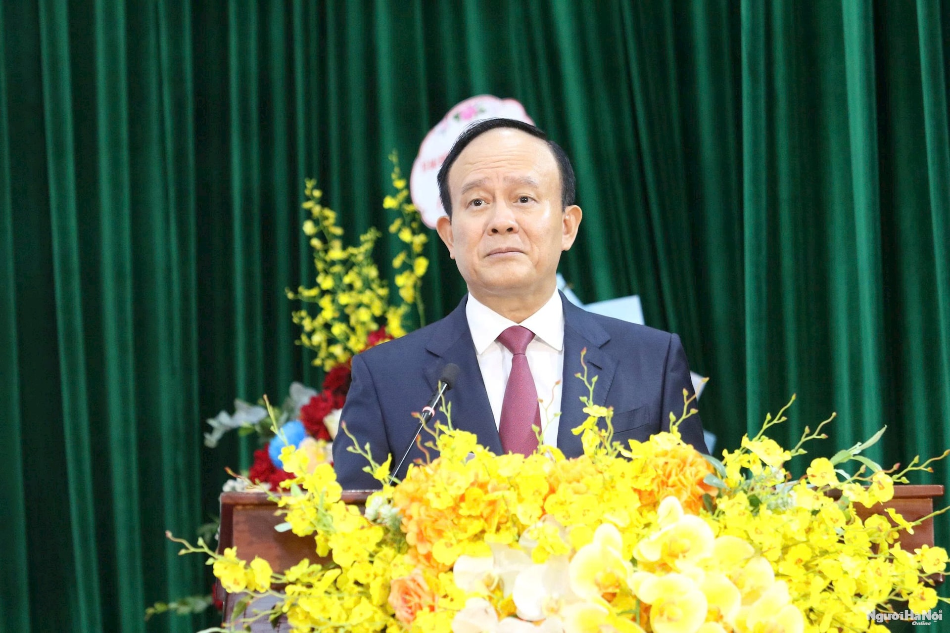 hong-van-chuan-2-.jpg