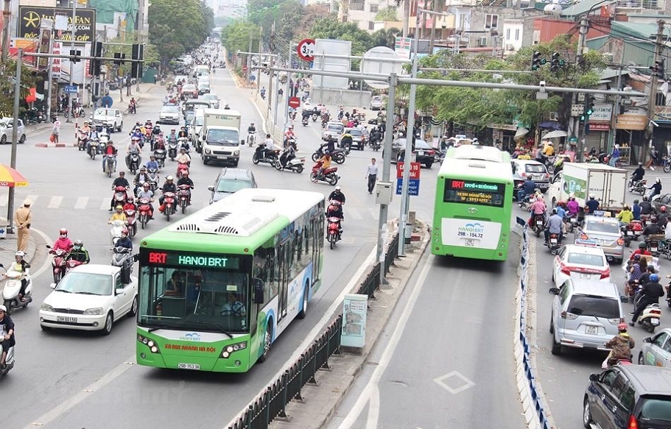 xe-buyt-nhanh-brt-ttxvn.jpg