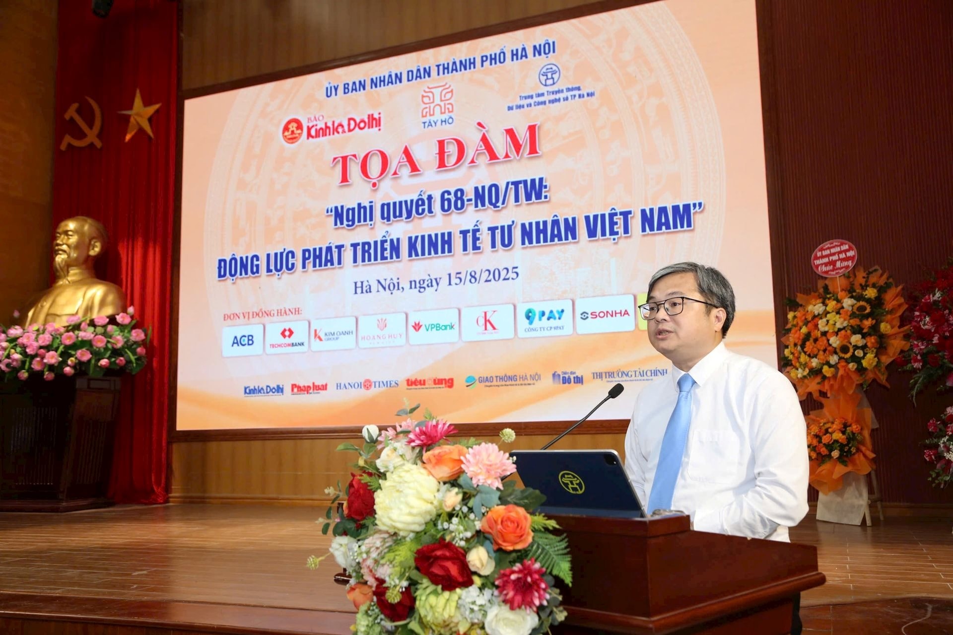 15-8-toadam1.jpg