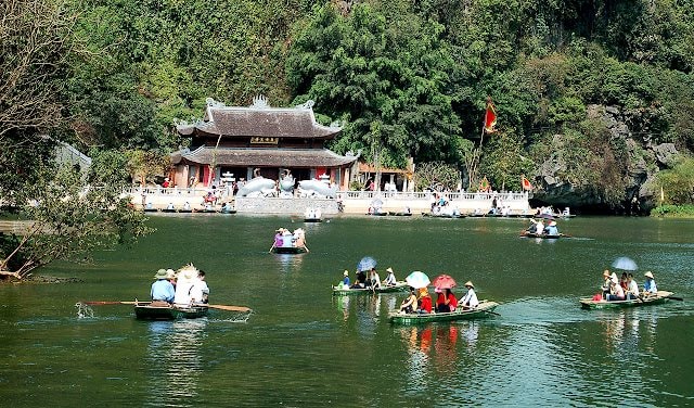 chua-huong.jpg