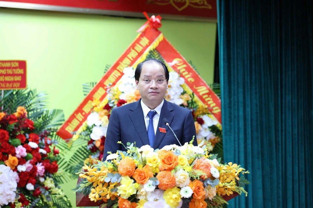 tay-mo20250819191616.jpg