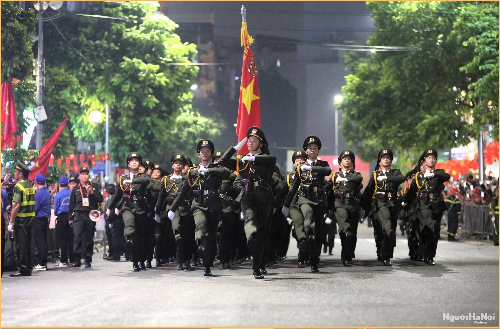 dieu-binh-q-18-.jpg