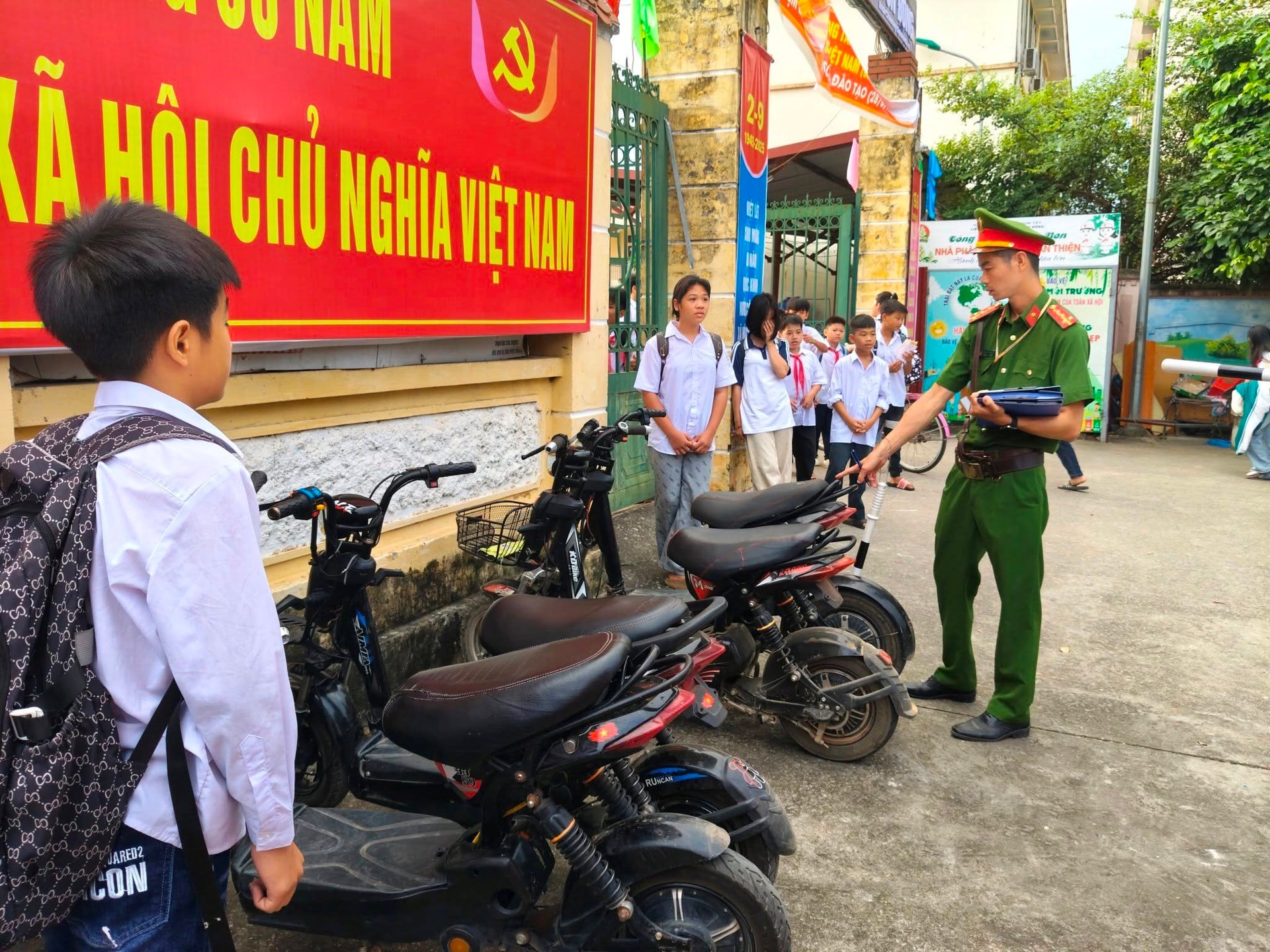 dphuonggiao-thong-1-.jpg