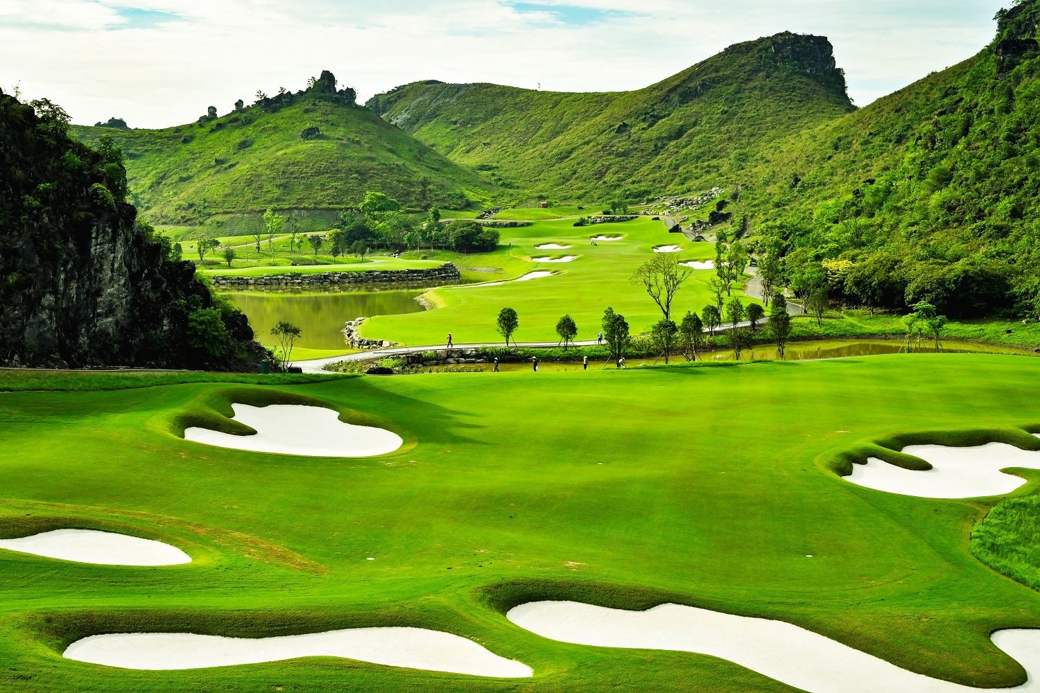 05-legend-valley-country-club-hole-5.jpg