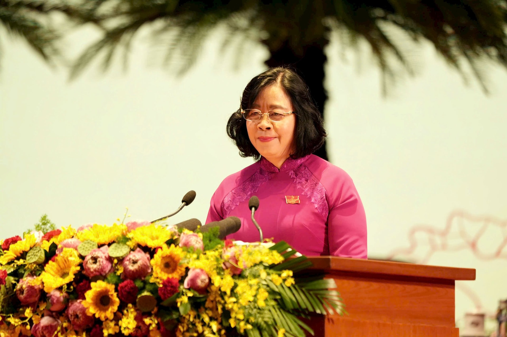 bi-thu-hoai-2.jpg