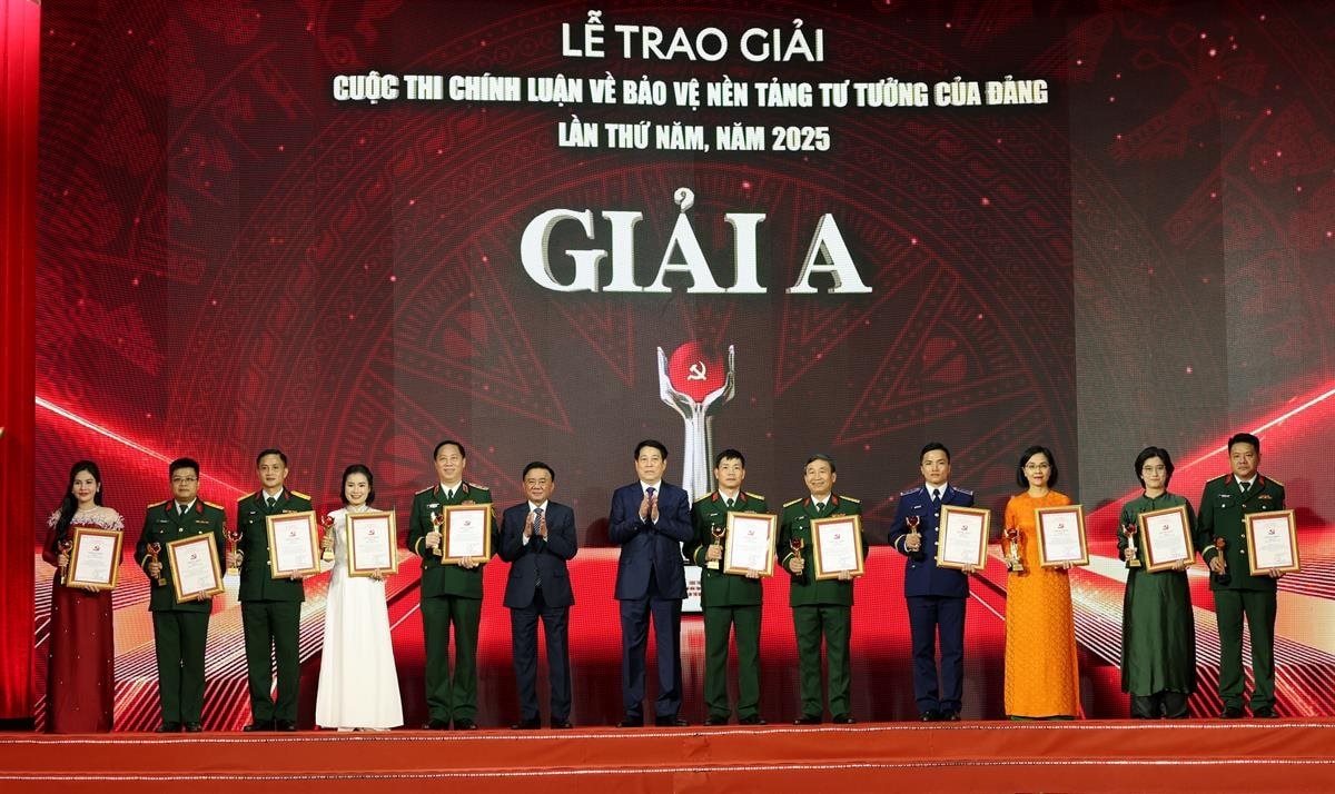 ab2812e05d247dd9997f8c357039de4935_1q6a9294.jpg