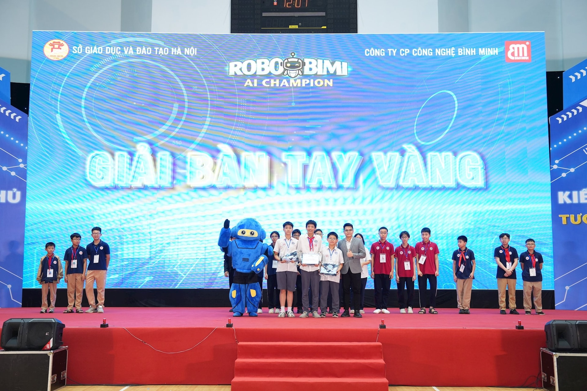 1804-robobimi-ai-champion-3.jpg