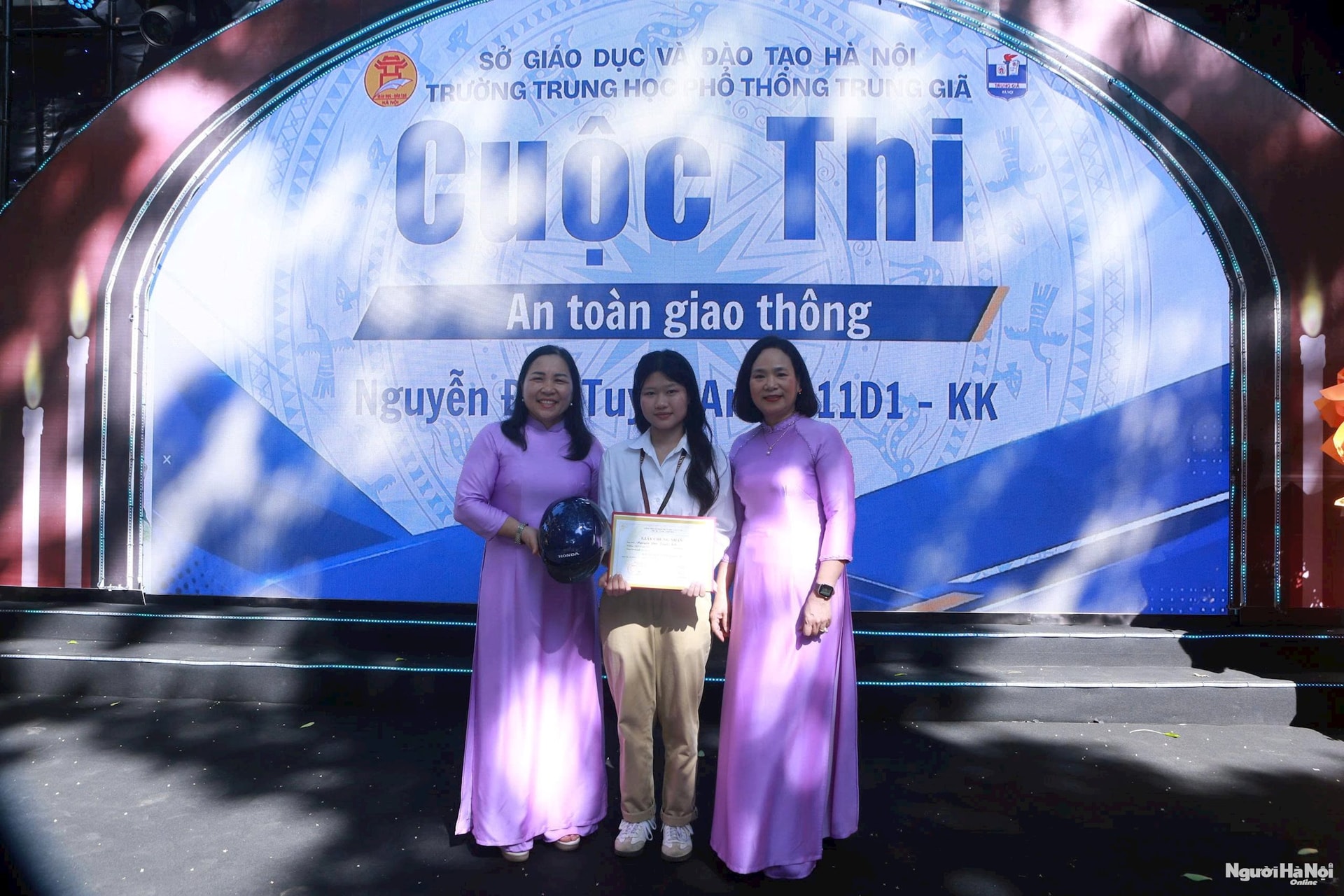 thpt-tg12.jpg
