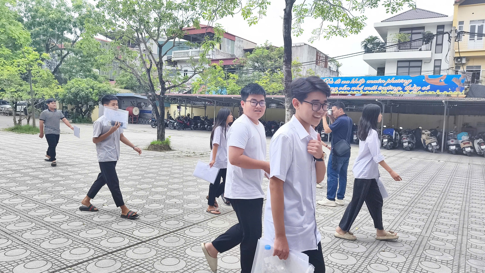 phuluong2.jpg