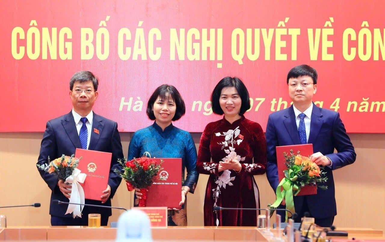 hanoi234.jpg