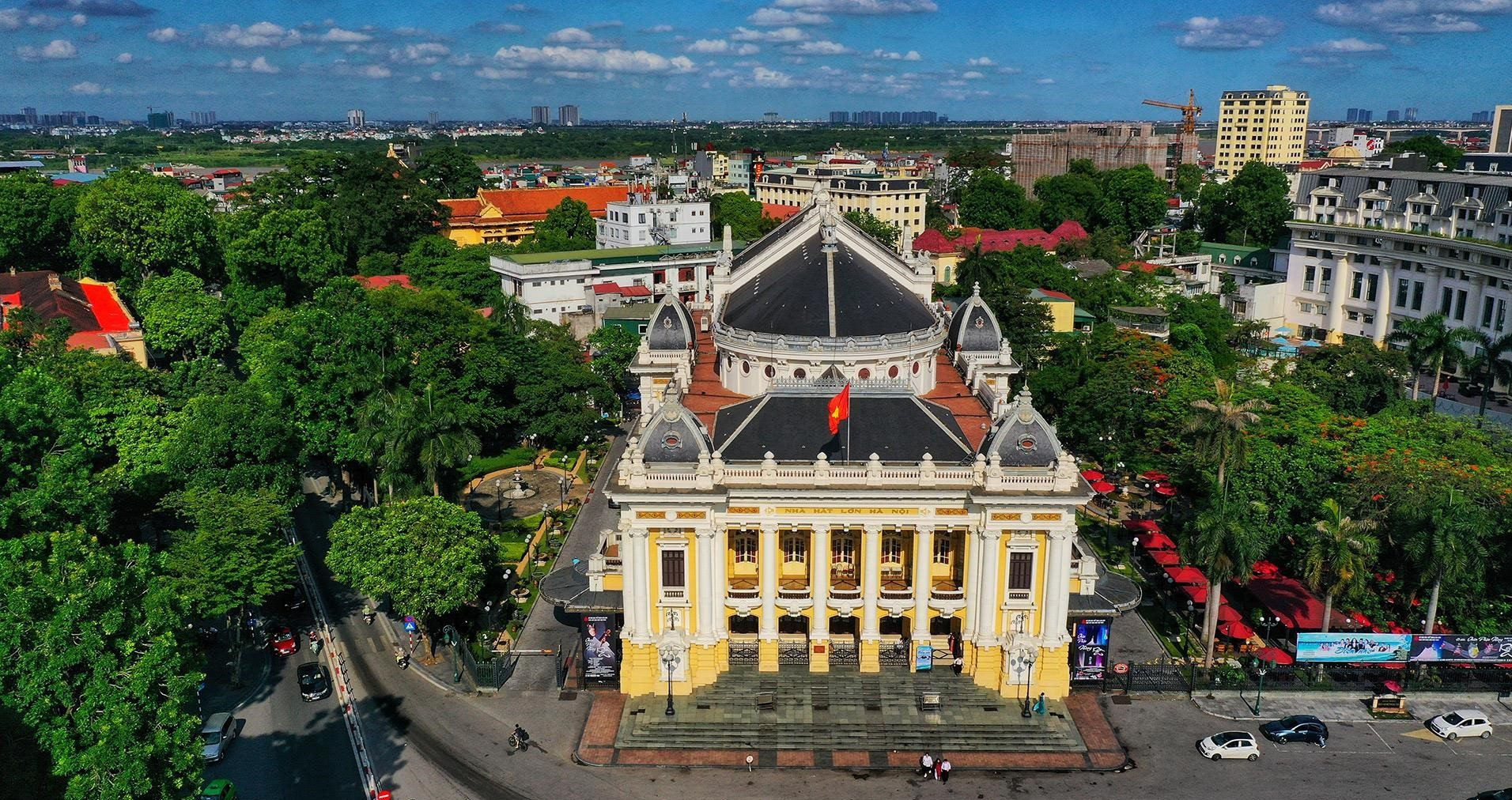 nha-hat-lon-ha-noi-2.jpg