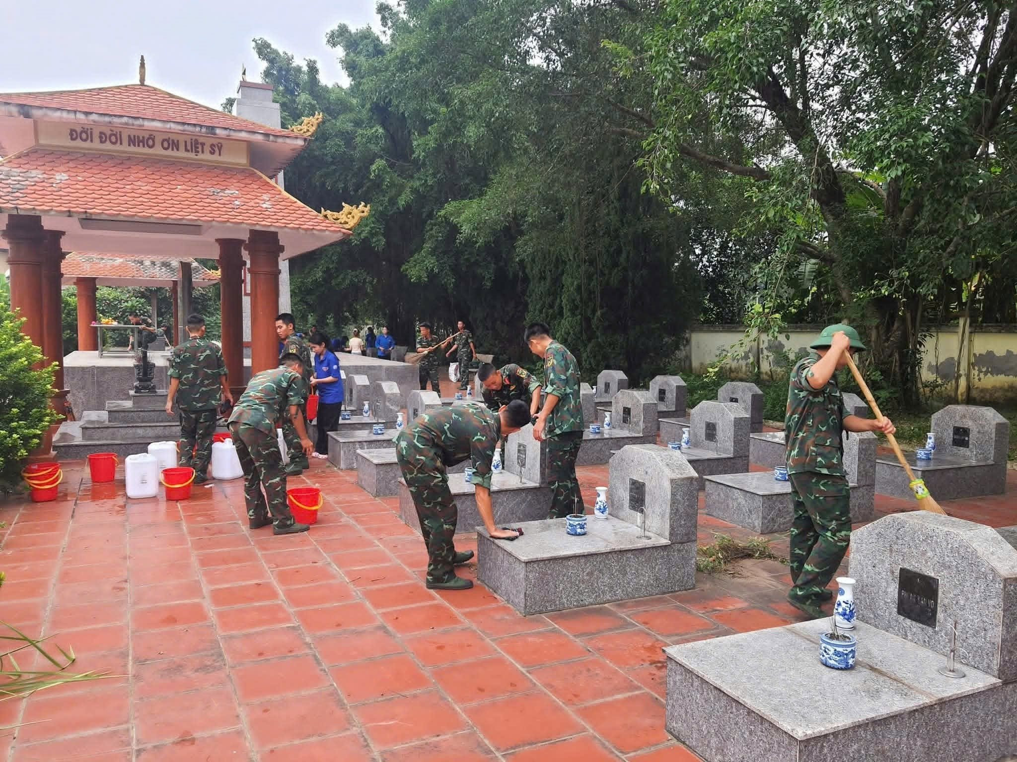 t133455778tt.jpg
