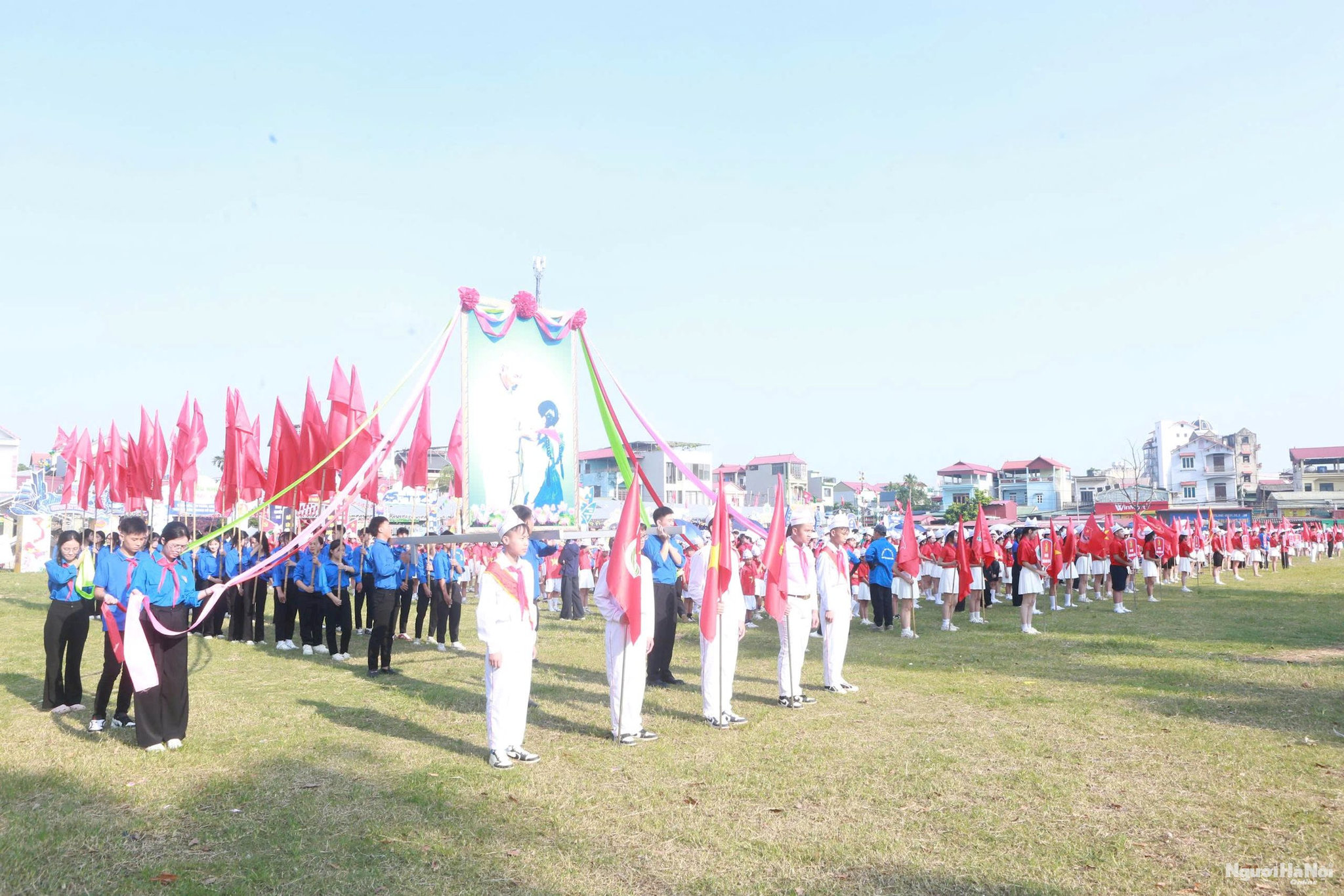 trai-he-nb000.jpg