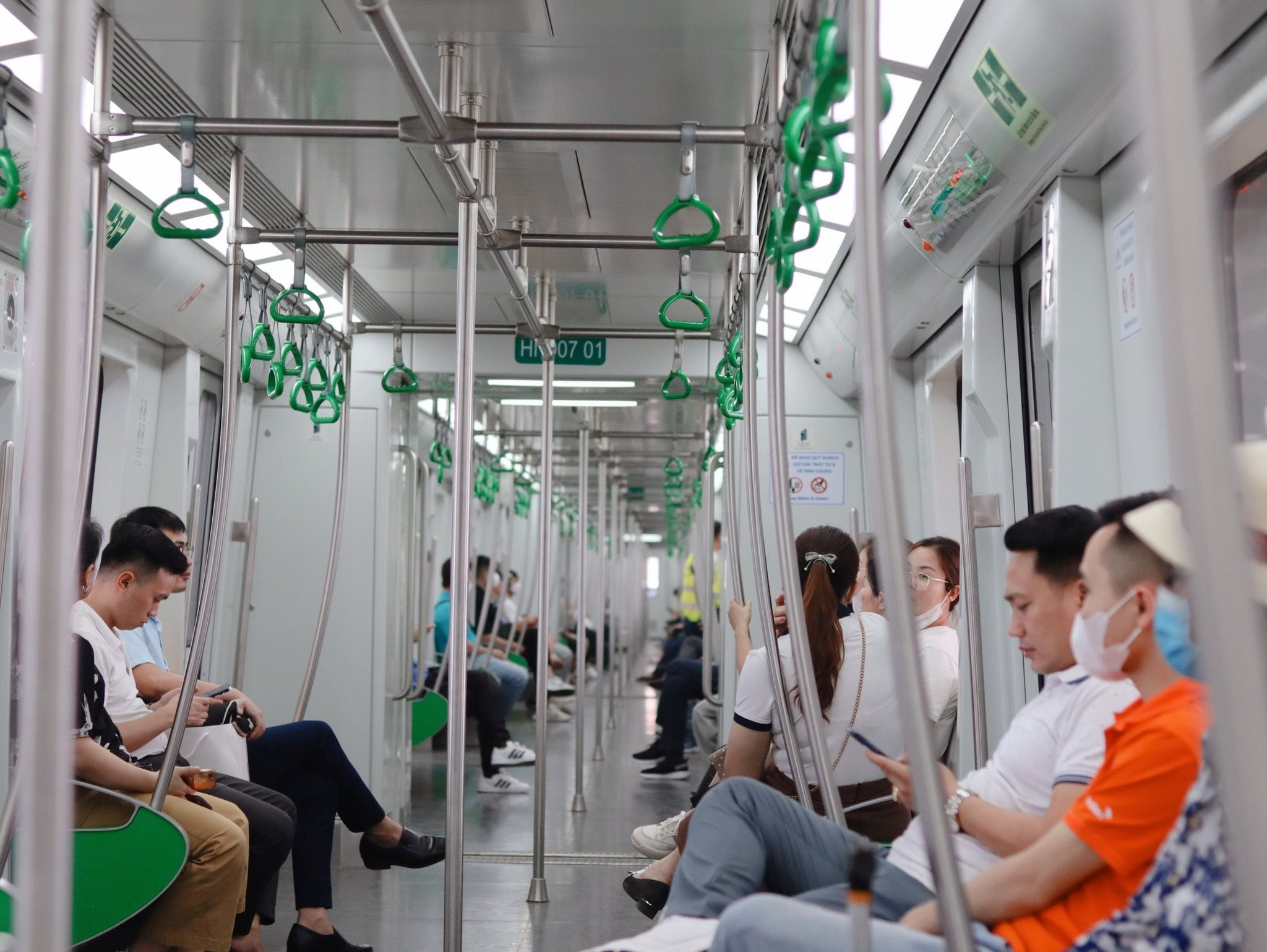 trai-nghiem-tau-cat-linh-ha-dong-2(1).jpg