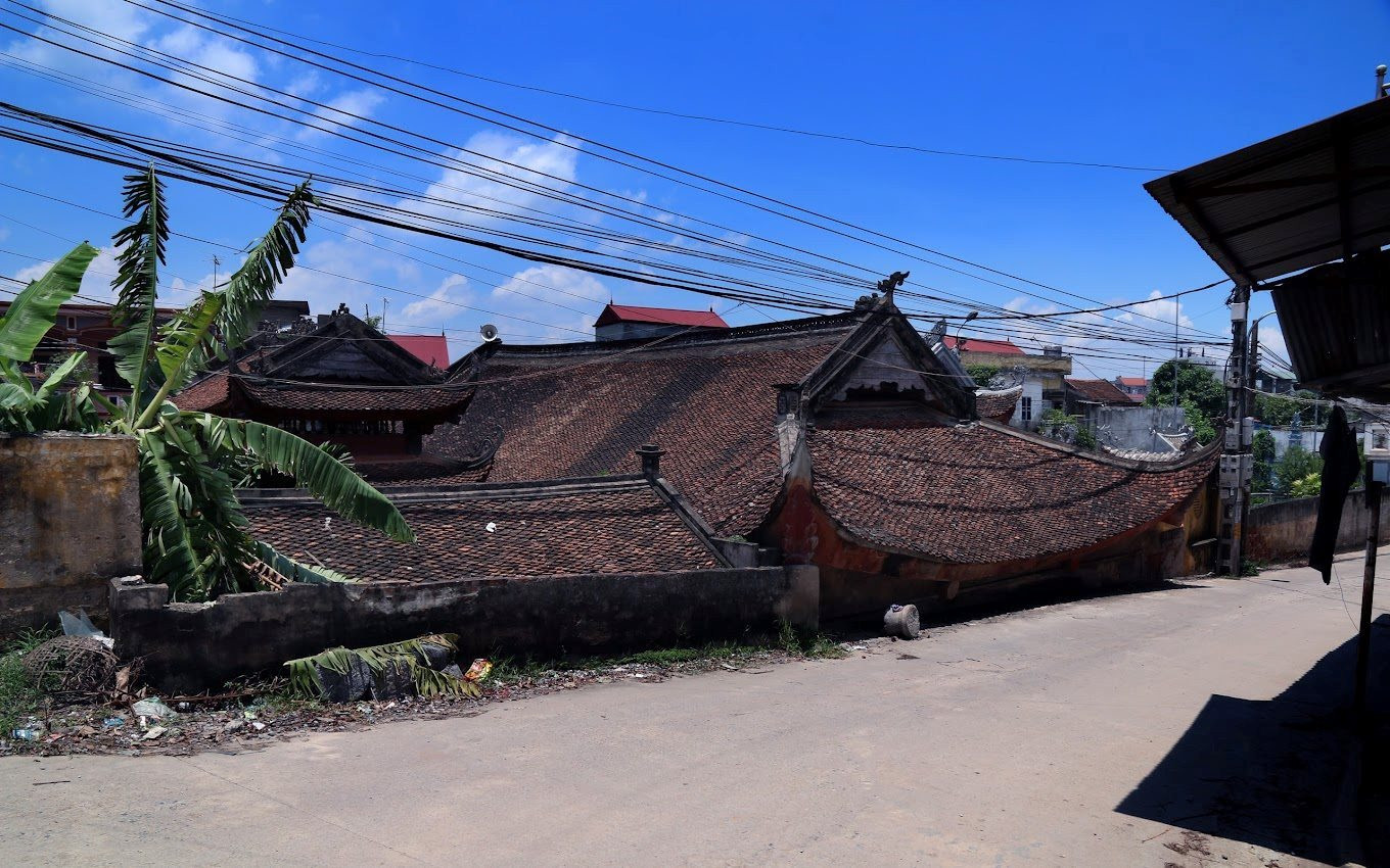 ha-noi-dinh-trung-thon-van-dinh.jpg