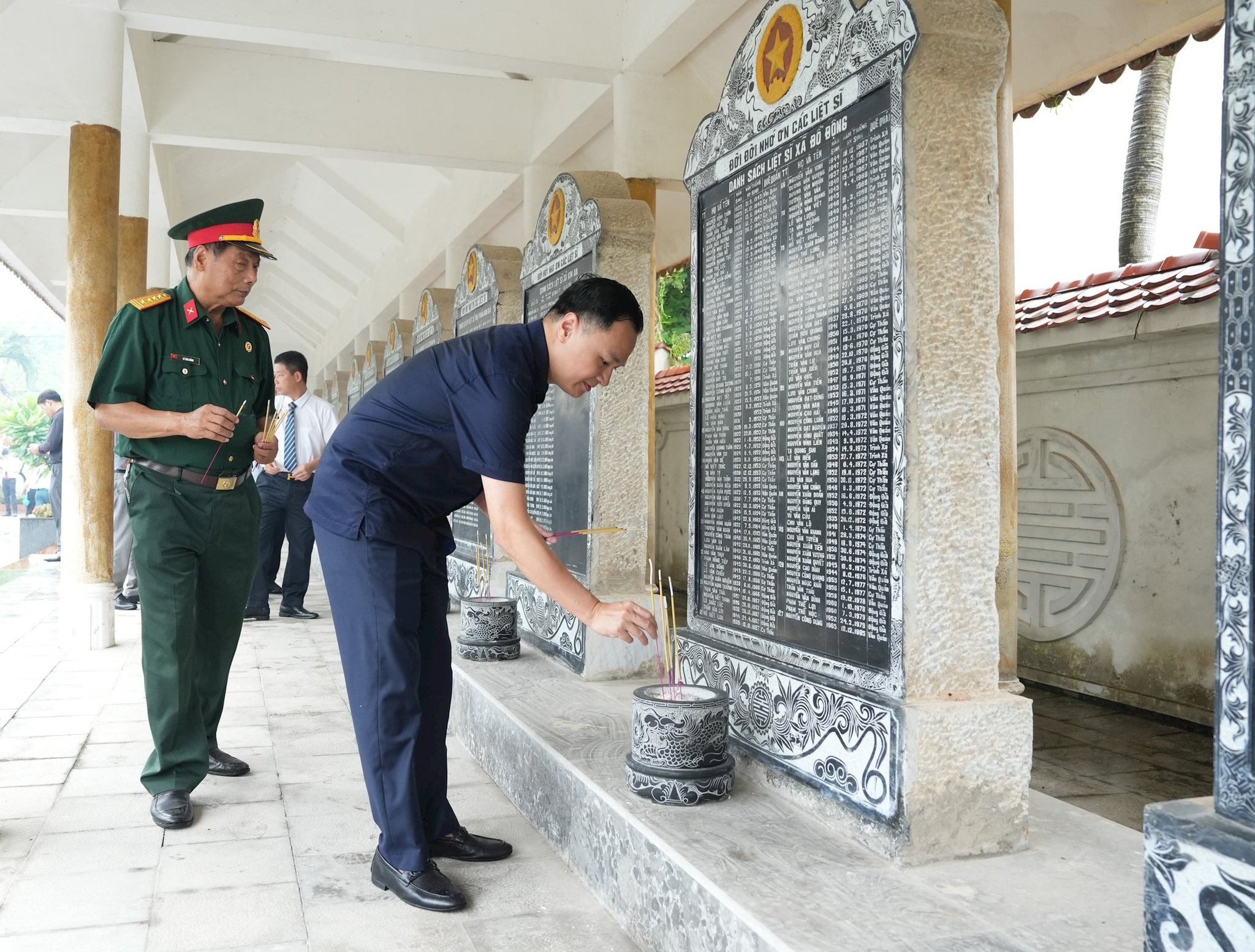 danghuong23.jpg